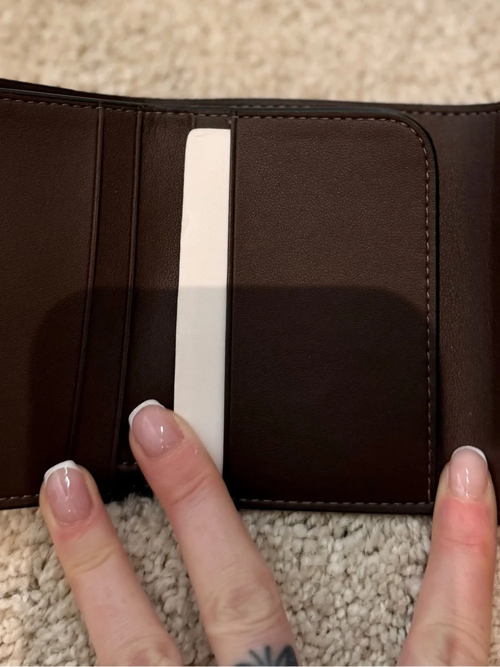 Coach Essential Card Holder Wallet